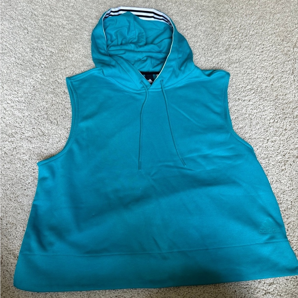 Adidas sleeveless jacket